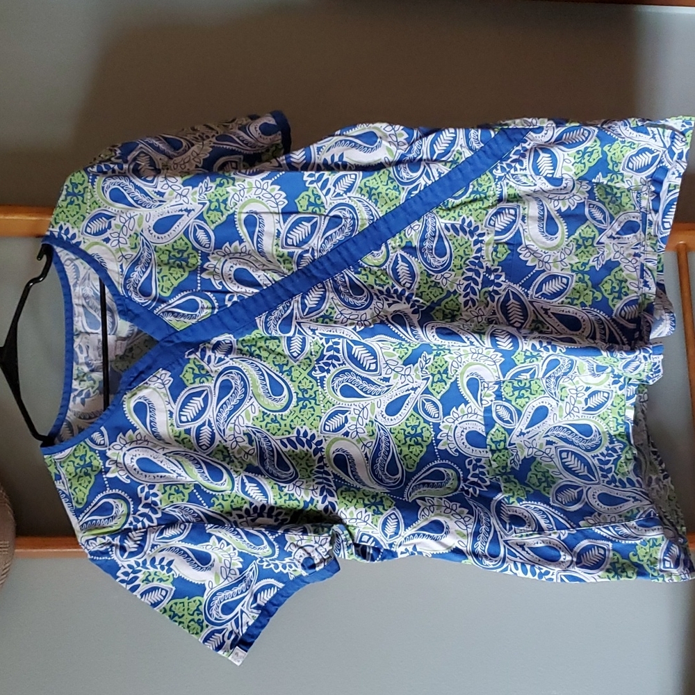 Scrub top 2xl